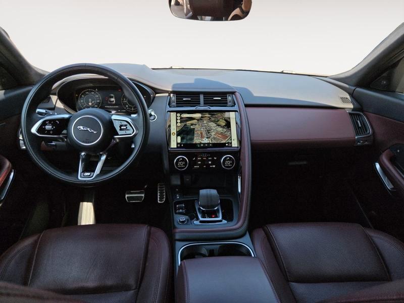 Jaguar E-Pace 2.0d i4 mhev R-Dynamic SE awd 204cv auto