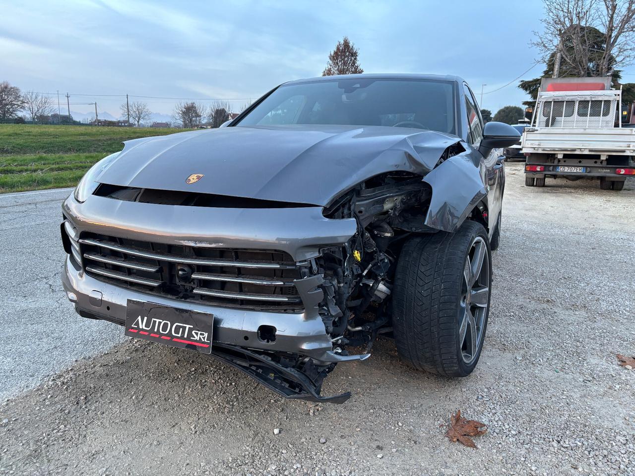 Porsche Cayenne 3.0 V6 E-Hybrid