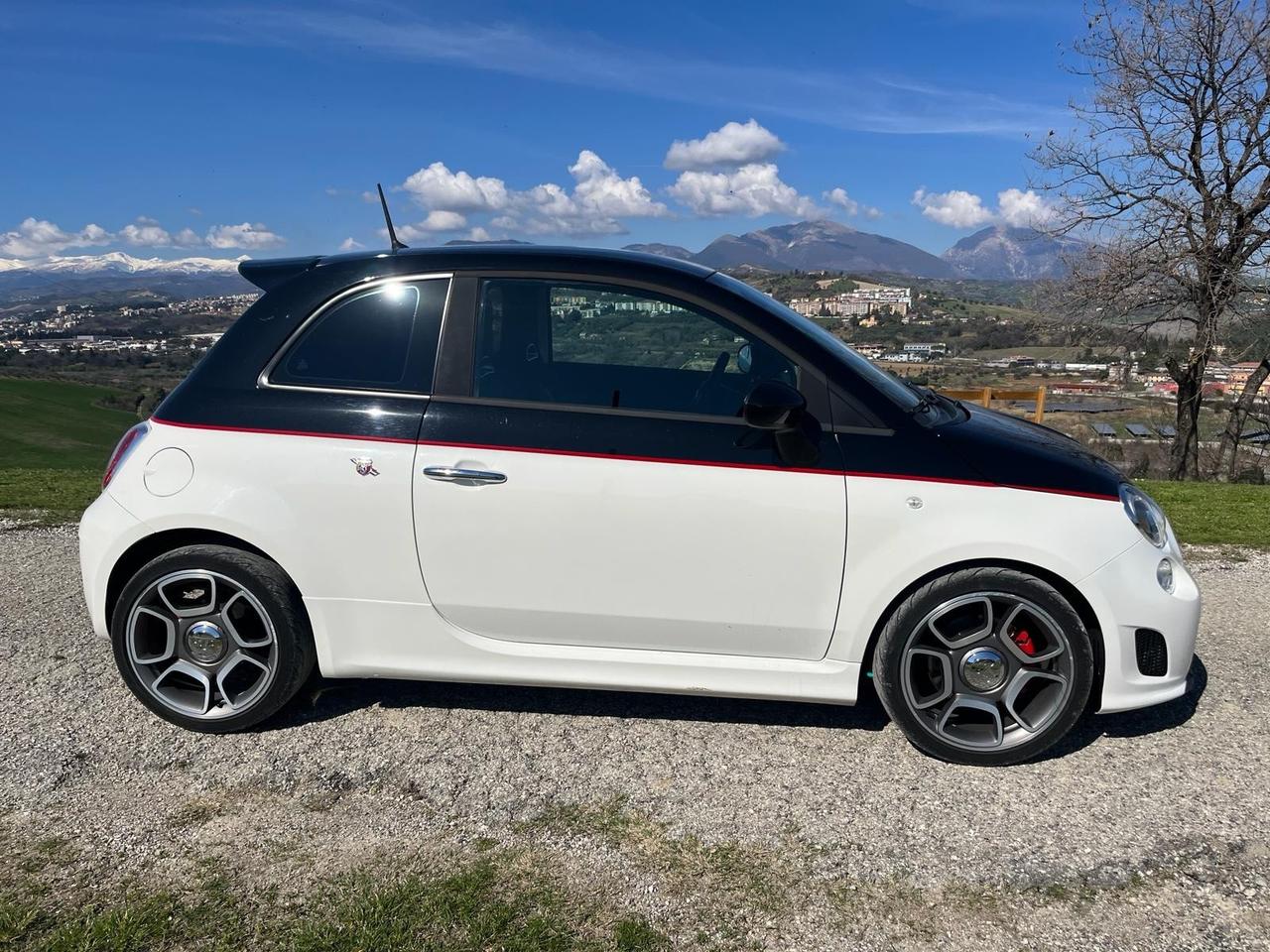 Abarth 595 1.4 Turbo T-Jet 140 cv