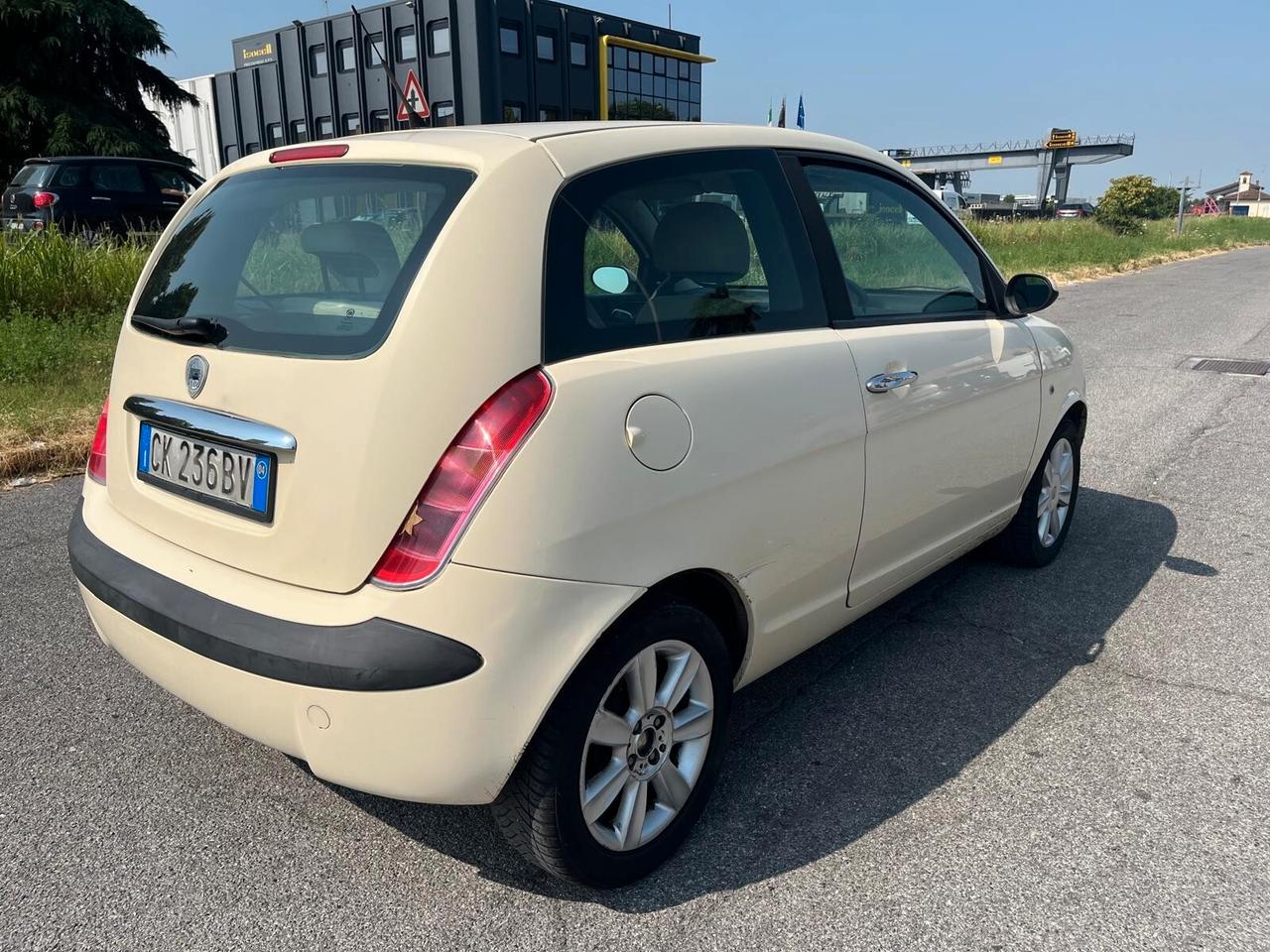Lancia Ypsilon 1.2