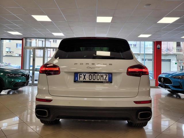 PORSCHE Cayenne 3.0 Diesel Platinum Edition PROMO CAR SERENITY