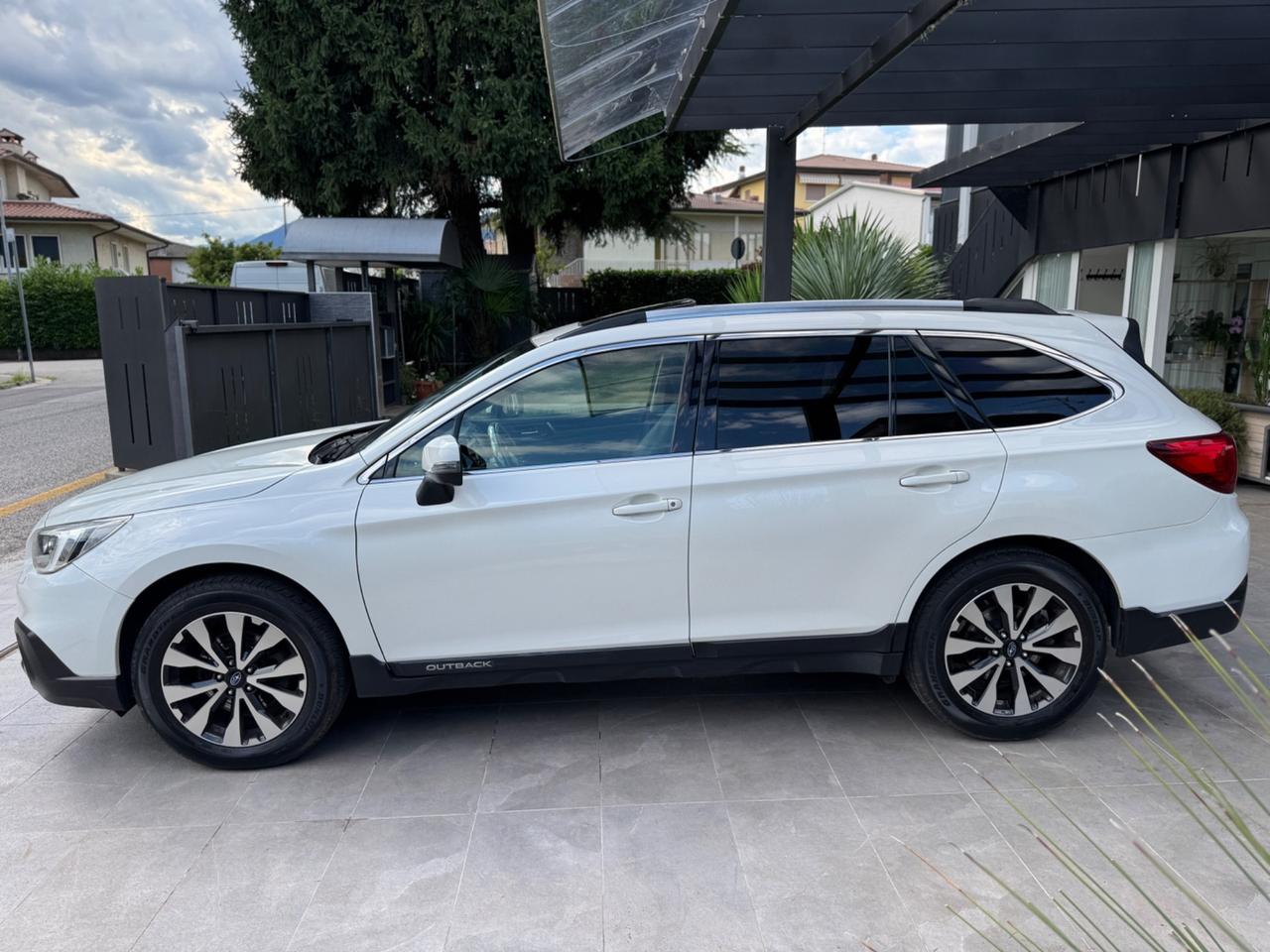 Subaru OUTBACK 2.0d Lineartronic Unlimited