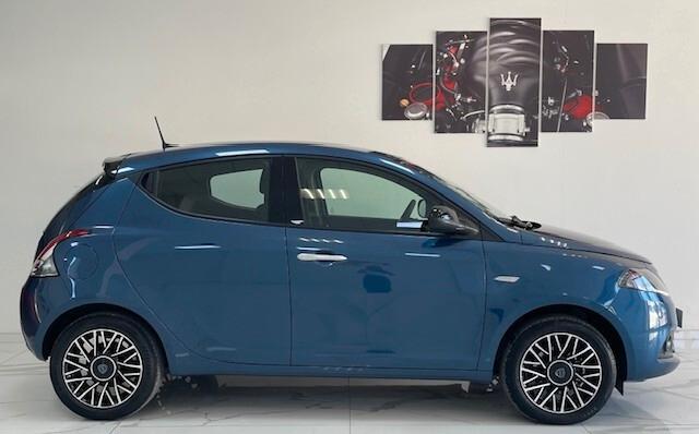 Lancia Ypsilon 1.0 FireFly 5 porte S&S Hybrid Platino 4.500km