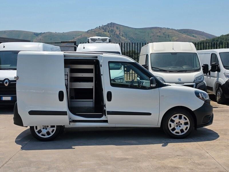FIAT Doblo 1.6 MJT 105 S&S Cargo Scaffali NAV PARK