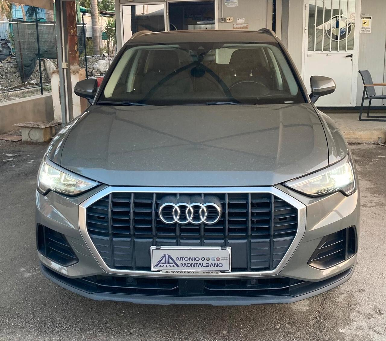 Audi Q3 35 TDI S tronic Business