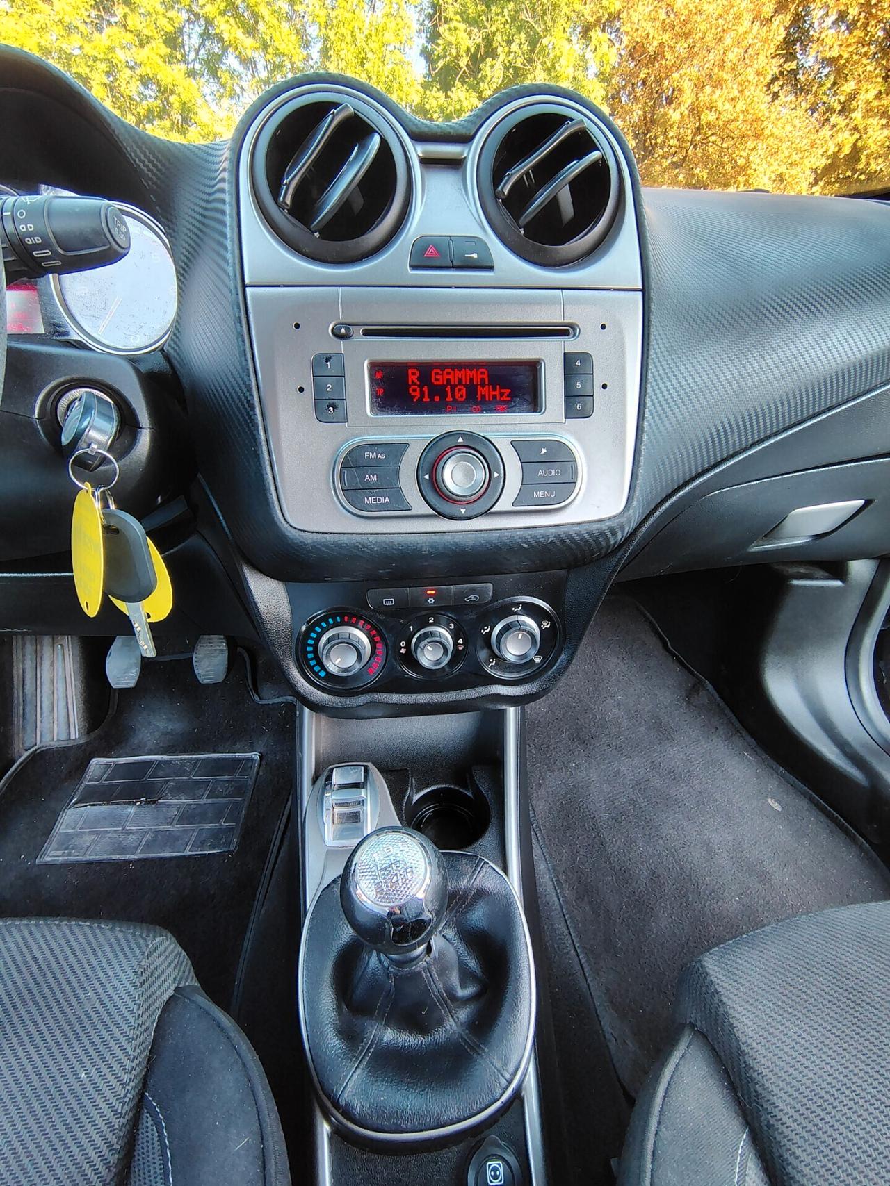 Alfa Romeo MiTo 1.3 JTDm-2 95 CV S&S Distinctive