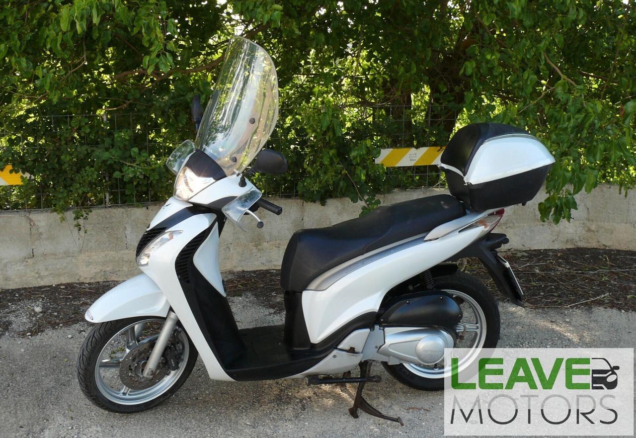 Honda SH 150 Scooter (M1434)