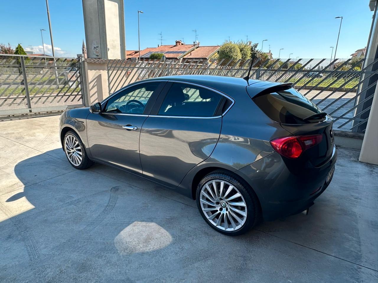 Alfa Romeo Giulietta 1.4 Turbo 120 CV GPL Distinctive