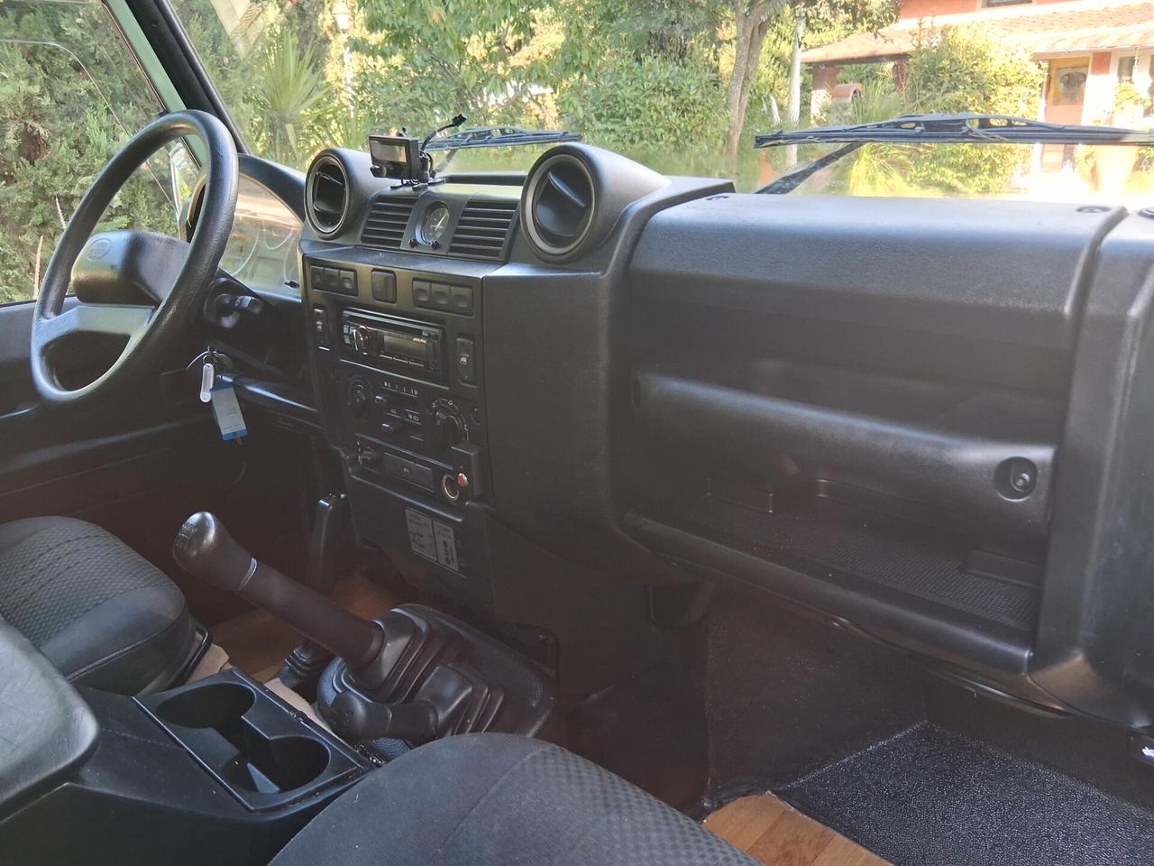 Land Rover Defender 90 2.2 TD4 Station Wagon E N1