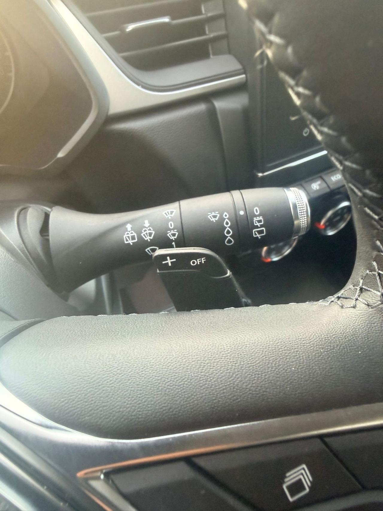 Renault Captur Blue dCi 115 CV EDC Zen