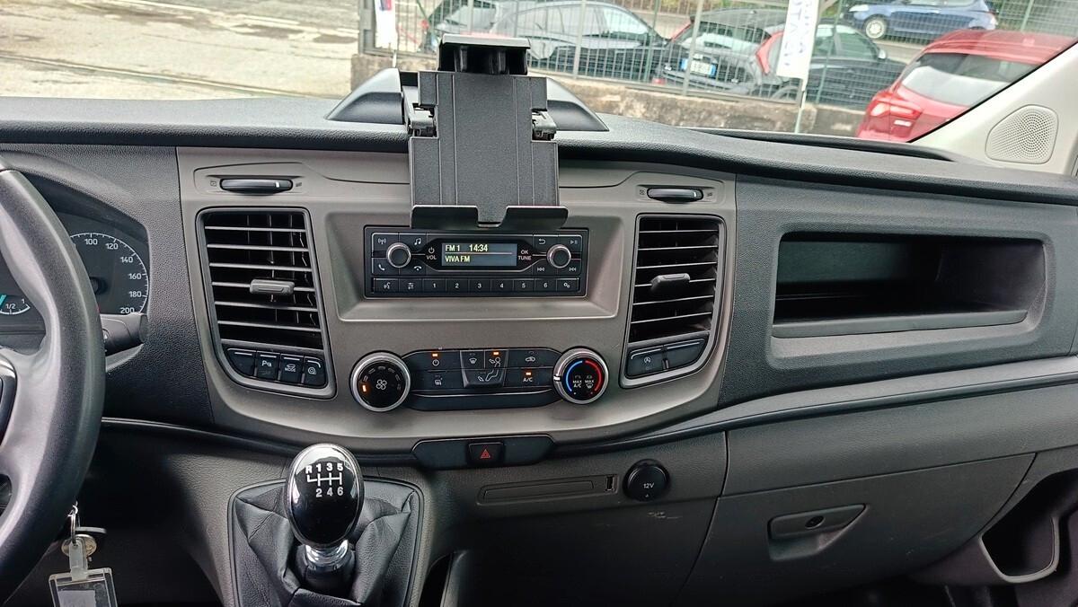Ford Transit Custom 280 2.0 EcoBlue Hybrid 130 PC Trend