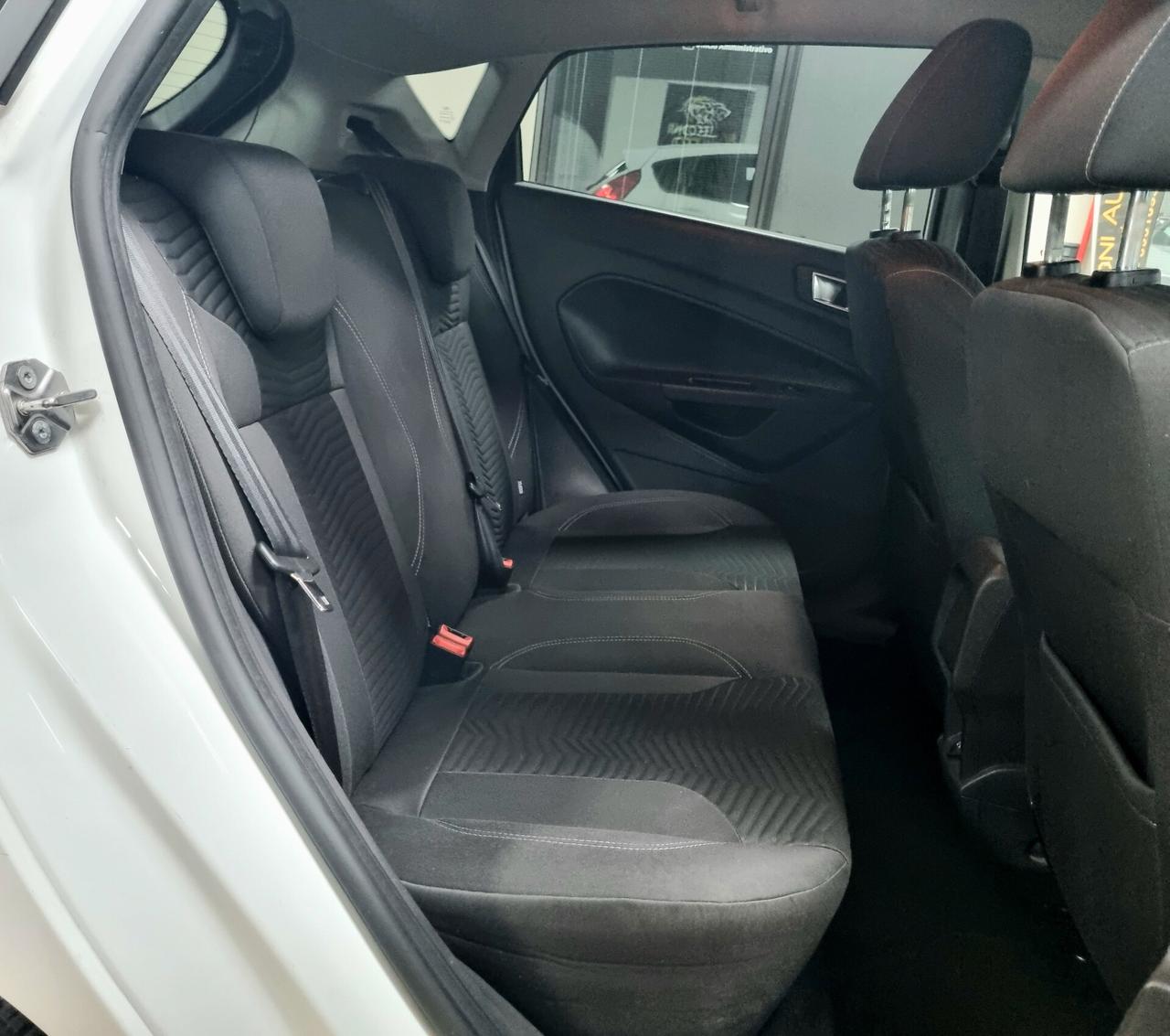 Ford Fiesta 1.5 TDCi 75CV 5 porte Business