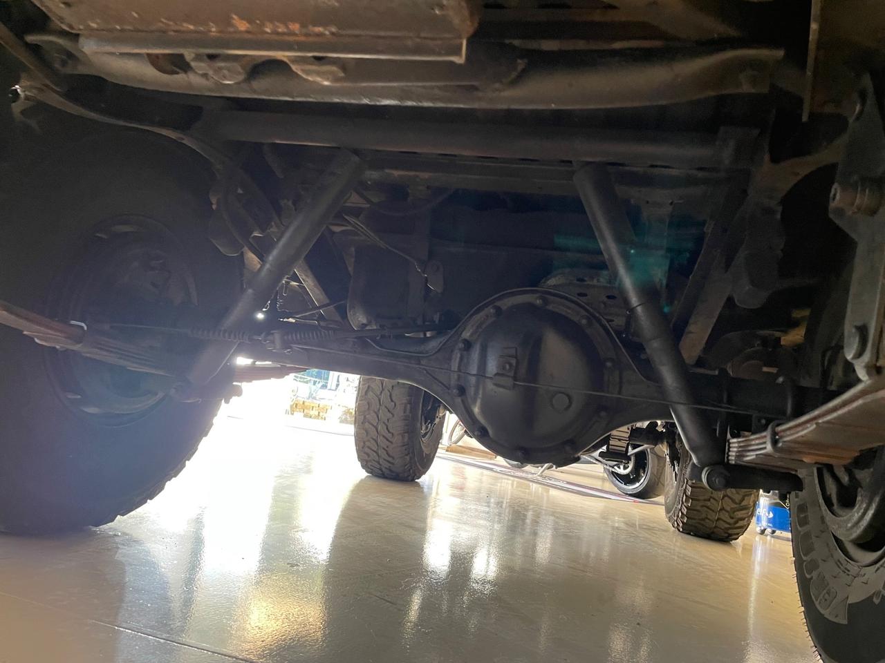 Toyota Land Cruiser BJ 42 3400 diesel 9o cv