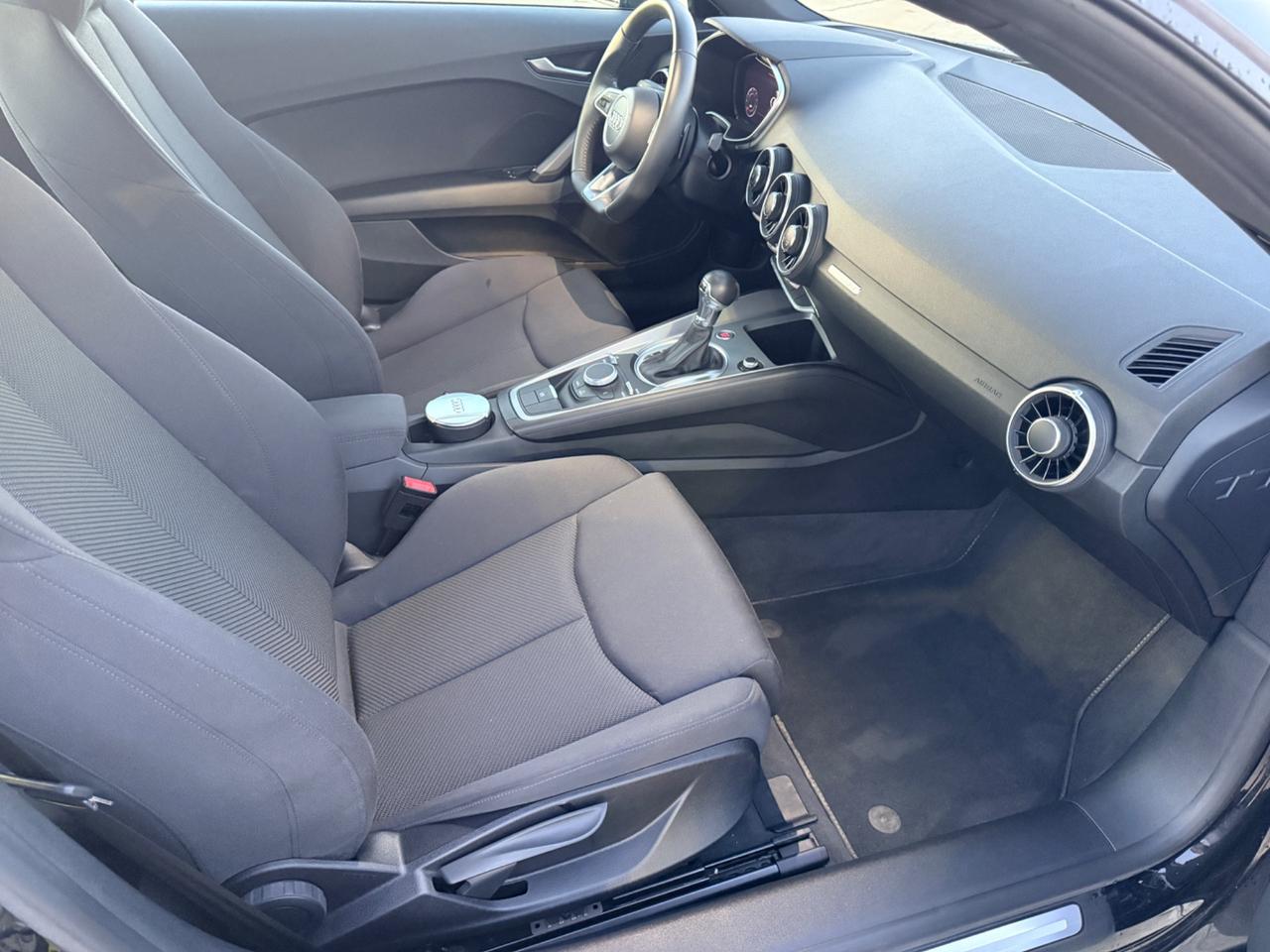 Audi TT 2.0TFSI S-TRONIC “ UNICO PROP. - POCHI KM”