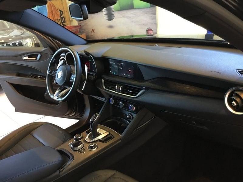 Alfa Romeo Stelvio 2.2 Turbodiesel 210 CV AT8 Q4 Sprint MY23