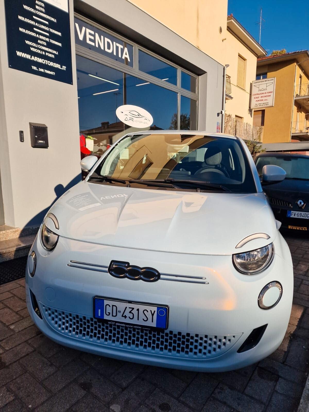 Fiat 500e 42 KWh ICON