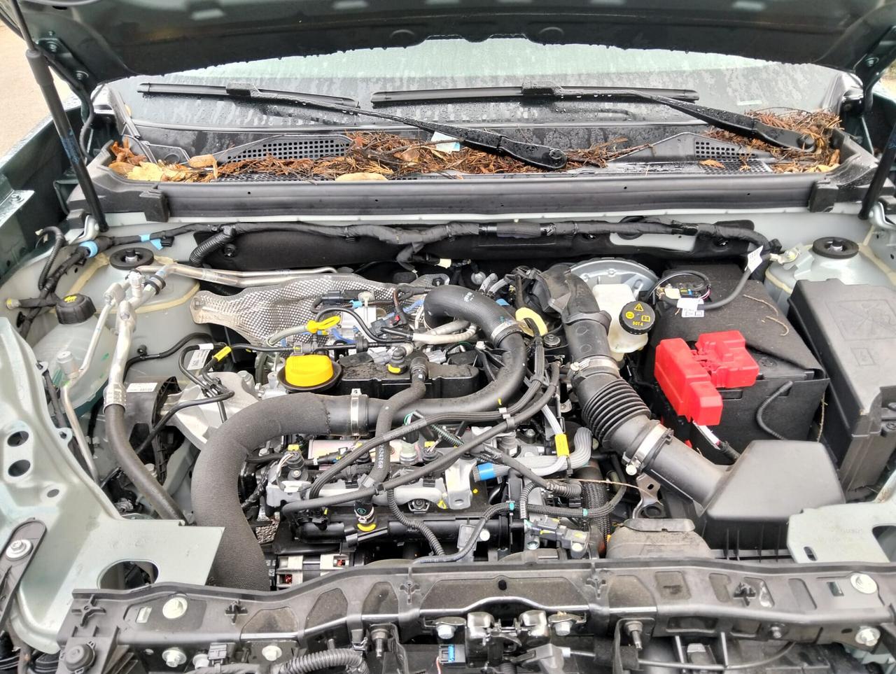 Dacia Duster 1.0 TCe GPL 4x2 2025 SINISTRATA