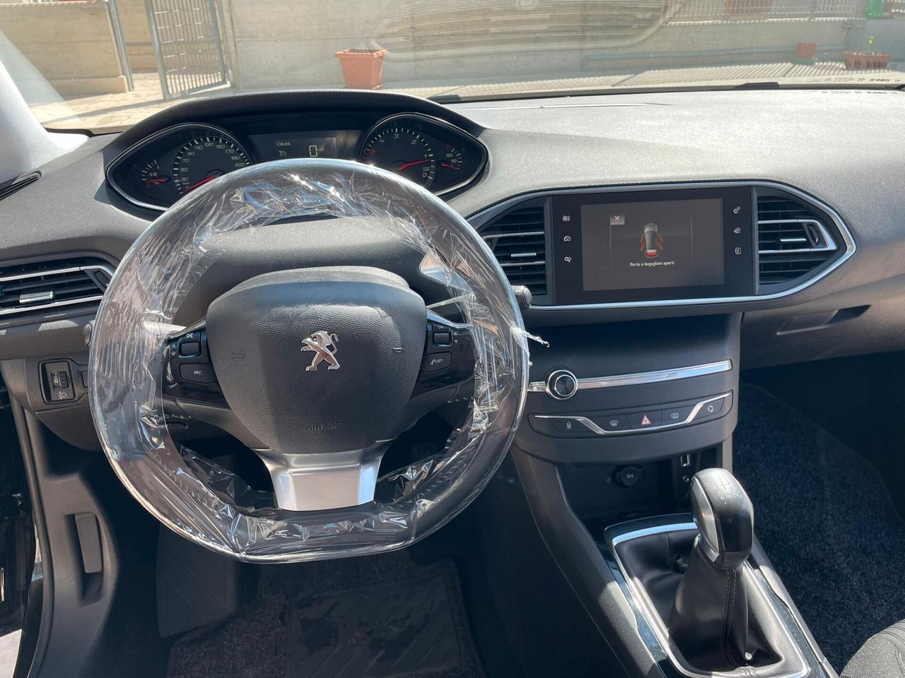 Peugeot 308 1.6 HDi 92 CV Business