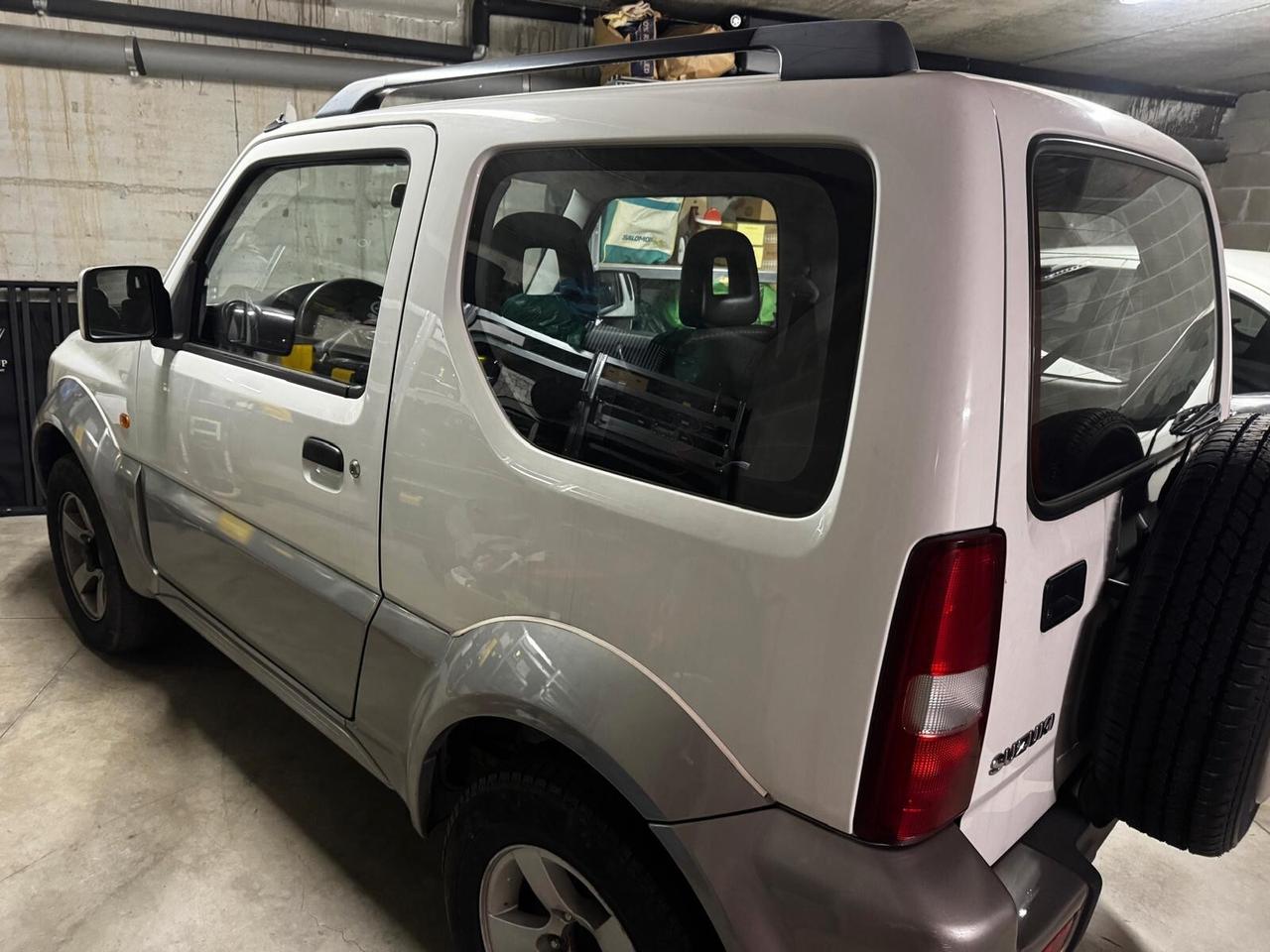 Suzuki Jimny 1.3i 16V cat 4WD Special