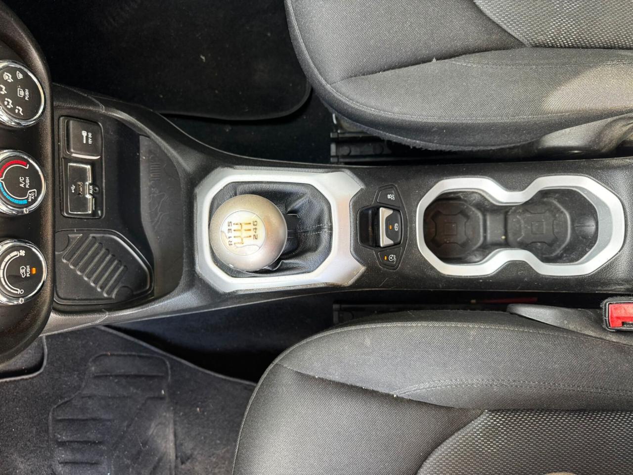 Jeep Renegade 1.6 Mjt 120 CV Longitude