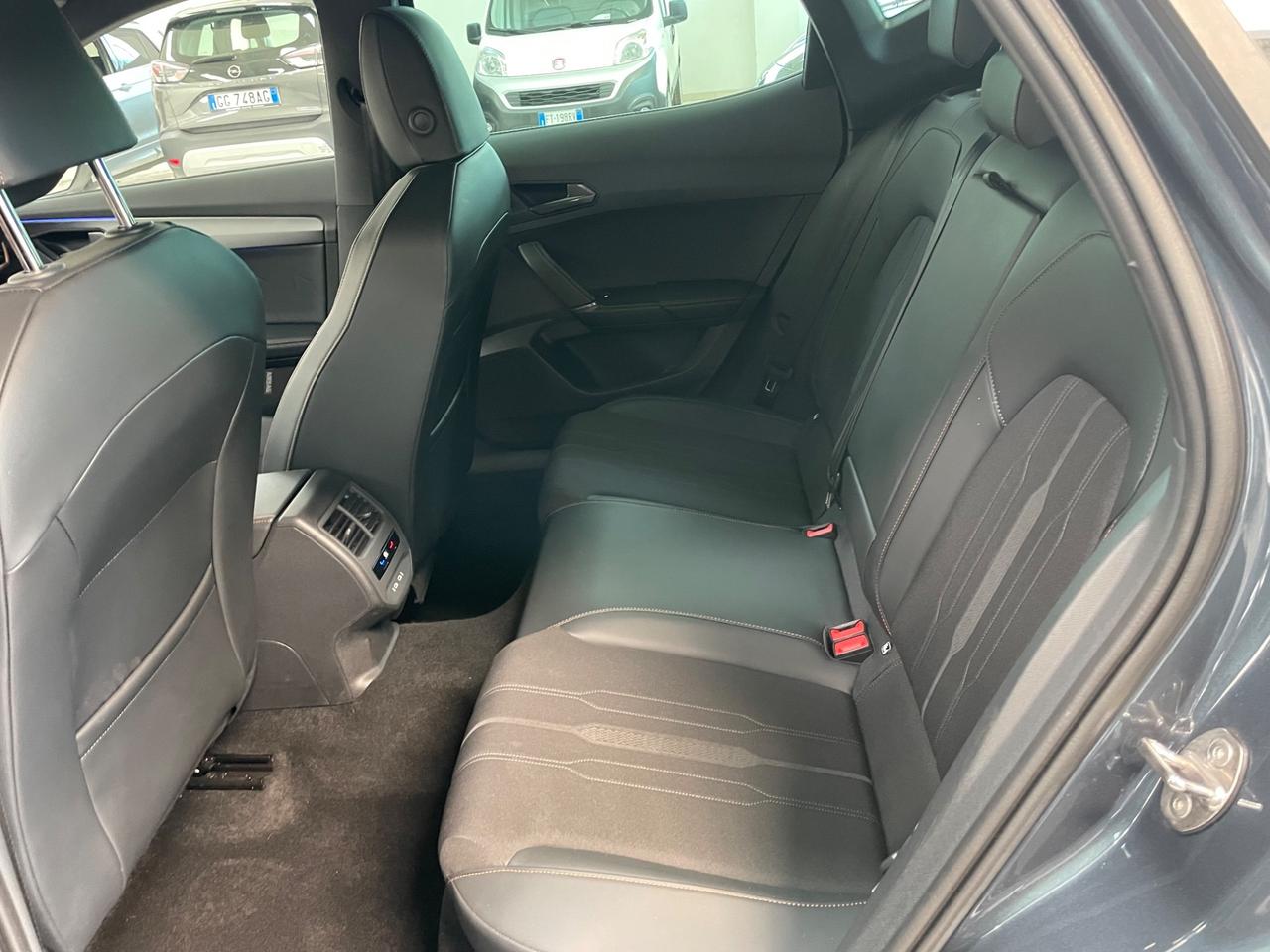 Cupra Formentor 2.0 TDI 4Drive DSG TELECAMERA NAVY