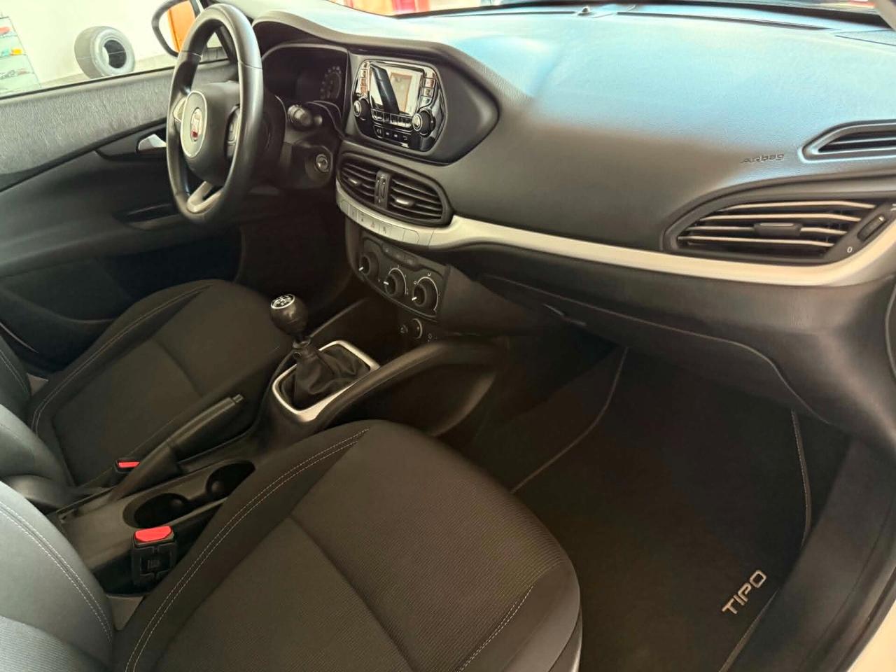 Fiat Tipo 1.4 Station Wagon Lounge 95Cv