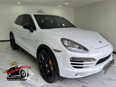 Porsche Cayenne 3.0 Diesel-TIPTRONIC-GARANTITO-2012
