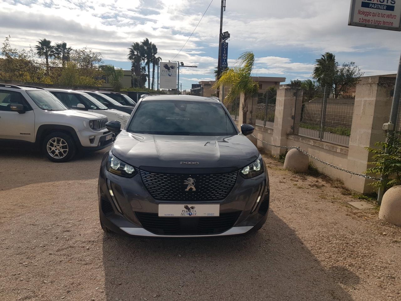 Peugeot 2008 1.2 PureTech 130cv Allure Km 13000 !!!