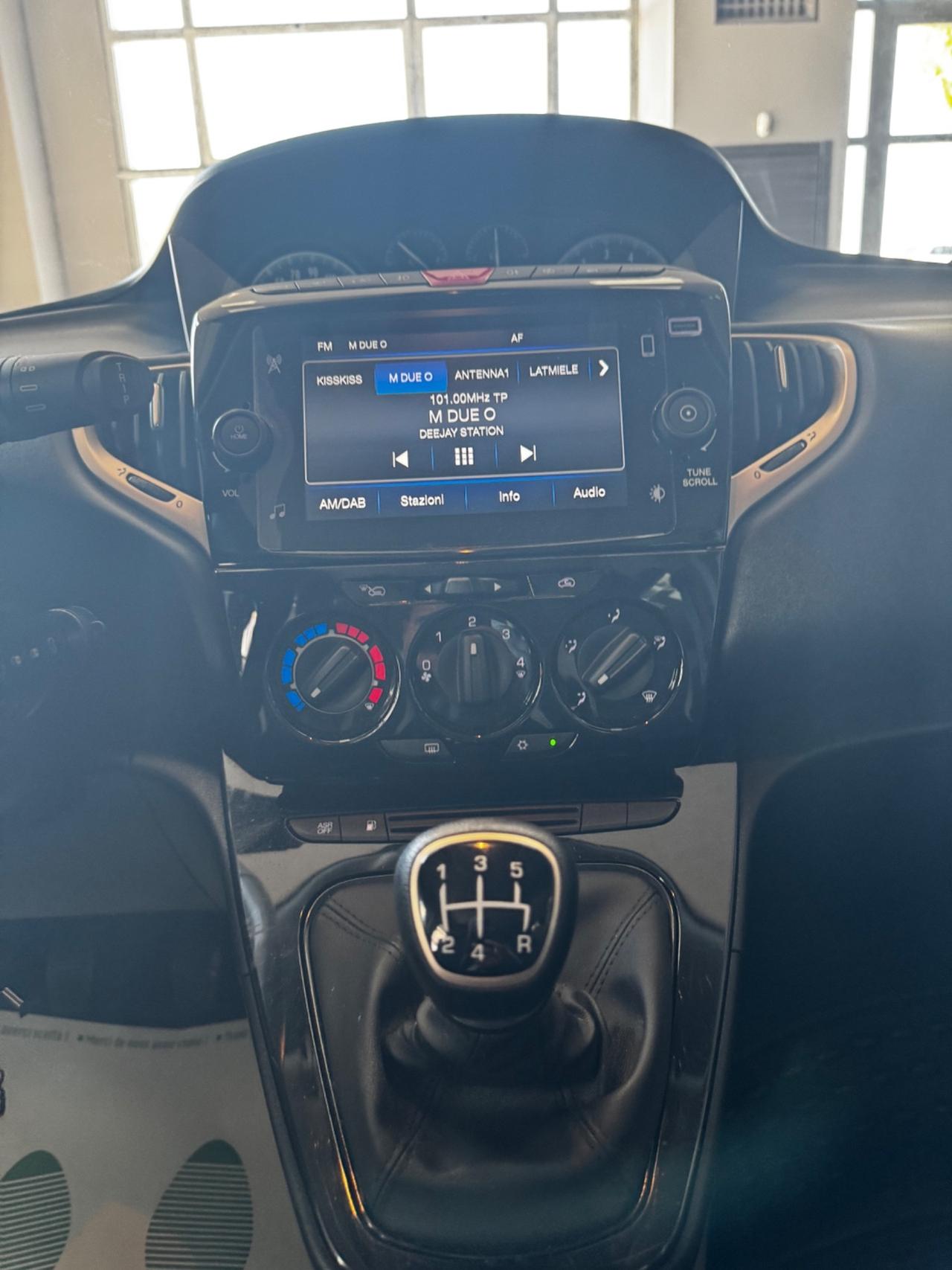 LANCIA YPSILON MY2023 GPL ALBERTA FERRETTI
