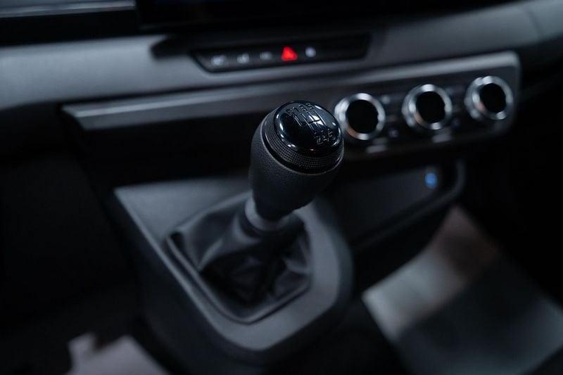 Renault Master Master pianale e telaio TDC TA L3 T35 RS Blue dCi 170 EVIE CON CASSONE FISSO BY SCATTOLINI 3200X210