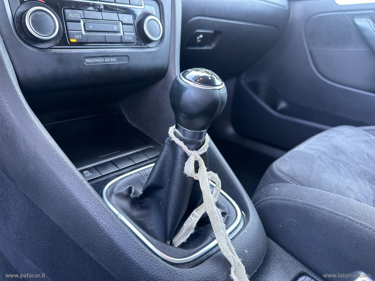 VOLKSWAGEN Golf Variant 1.6 TDI DPF Highline
