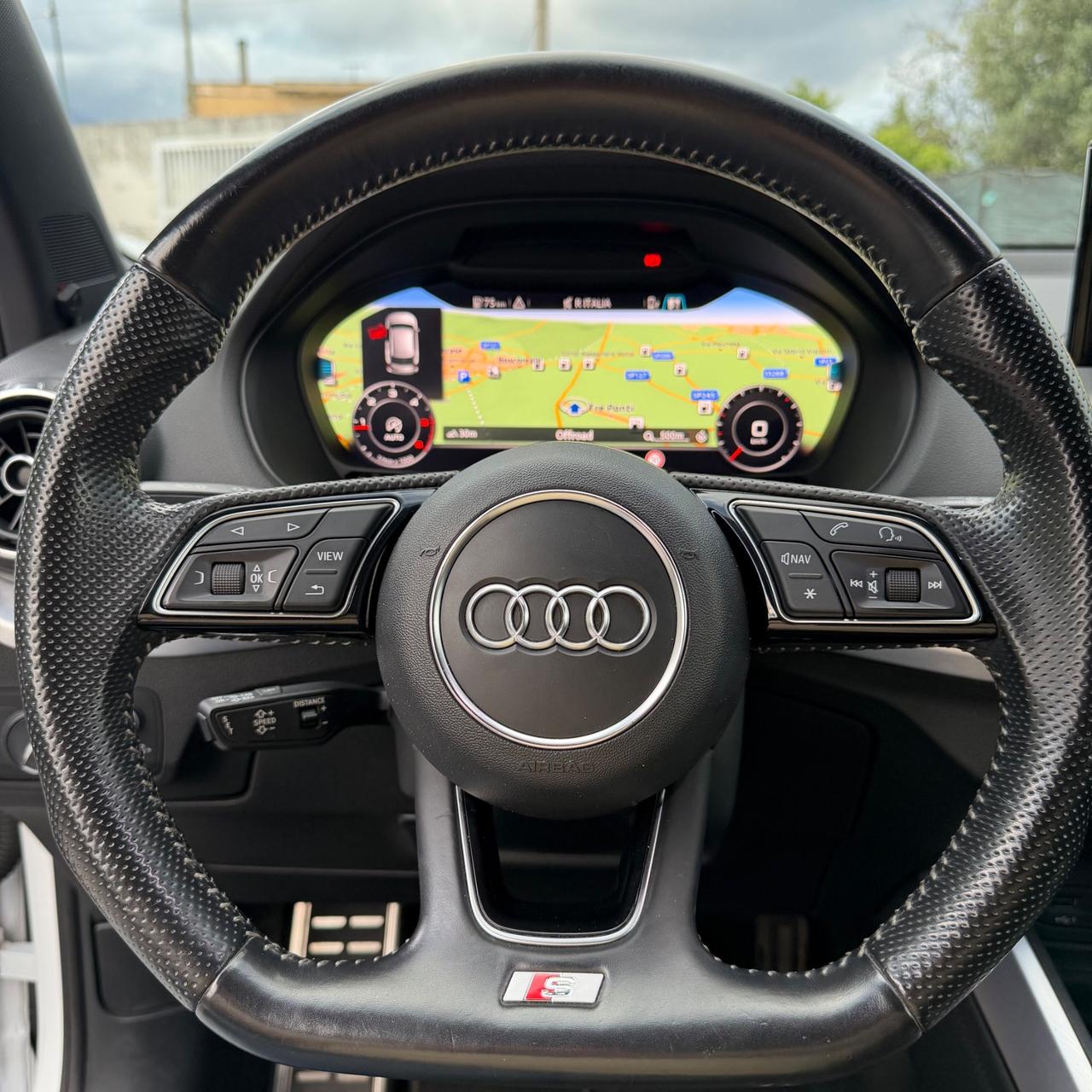 Audi Q2 1.6 TDI S-LINE FULL