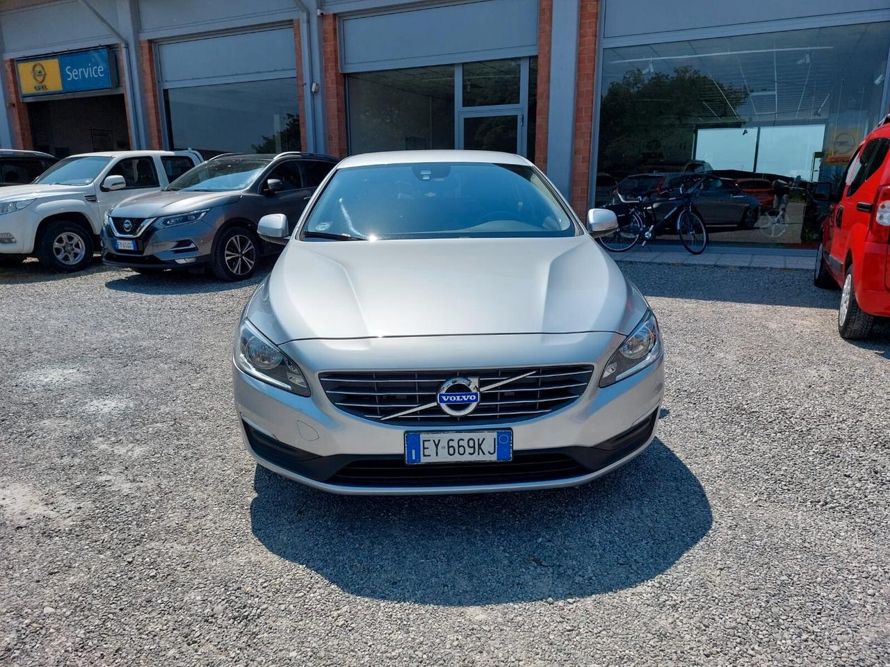 Volvo V60 D3 SW Momentum STUPENDA UNICO PROPRIETARIO