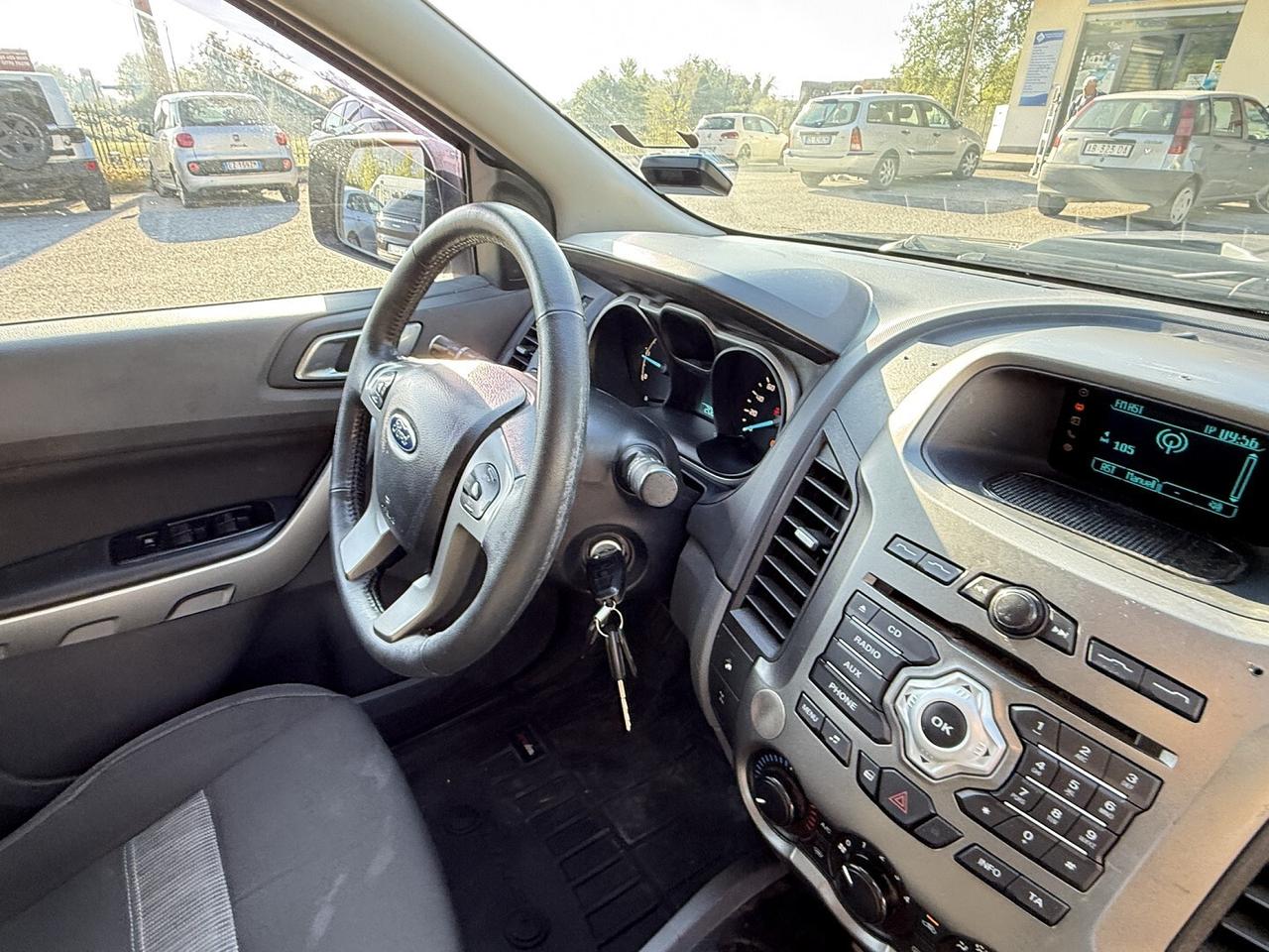 FORD RANGER 2.2 DOPPIA CABINA CAMBIO MANUALE