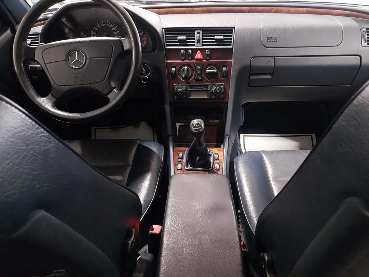 Mercedes-benz C 200 C 200 Kompressor cat Elegance