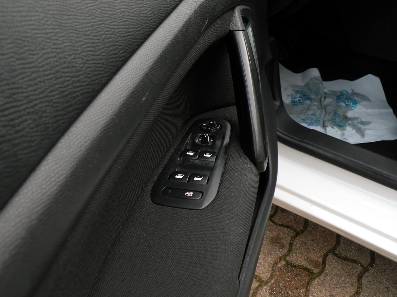 PEUGEOT 308 2.0 150CV ALLURE 2015