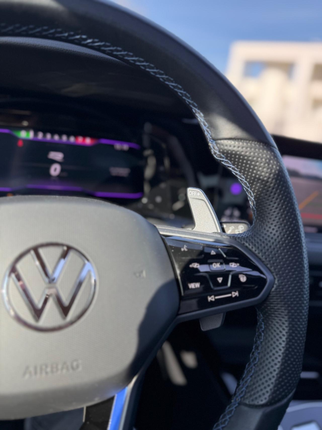 Volkswagen Golf 2.0 TSI R DSG 4Motion Black Edition