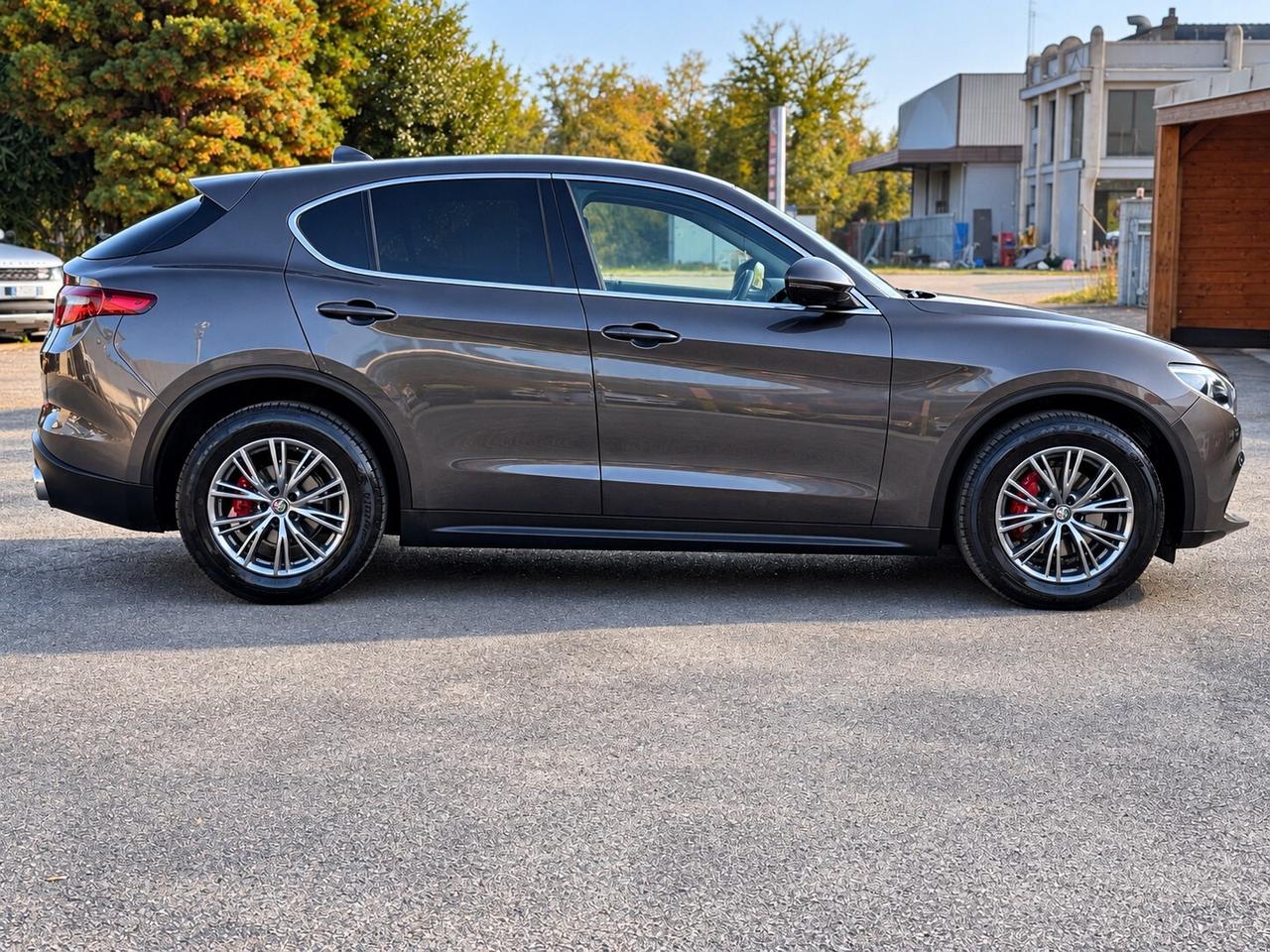 Alfa Romeo Stelvio 2.2 Turbodiesel 160 CV AT8 RWD ROSSO EDIZIONE