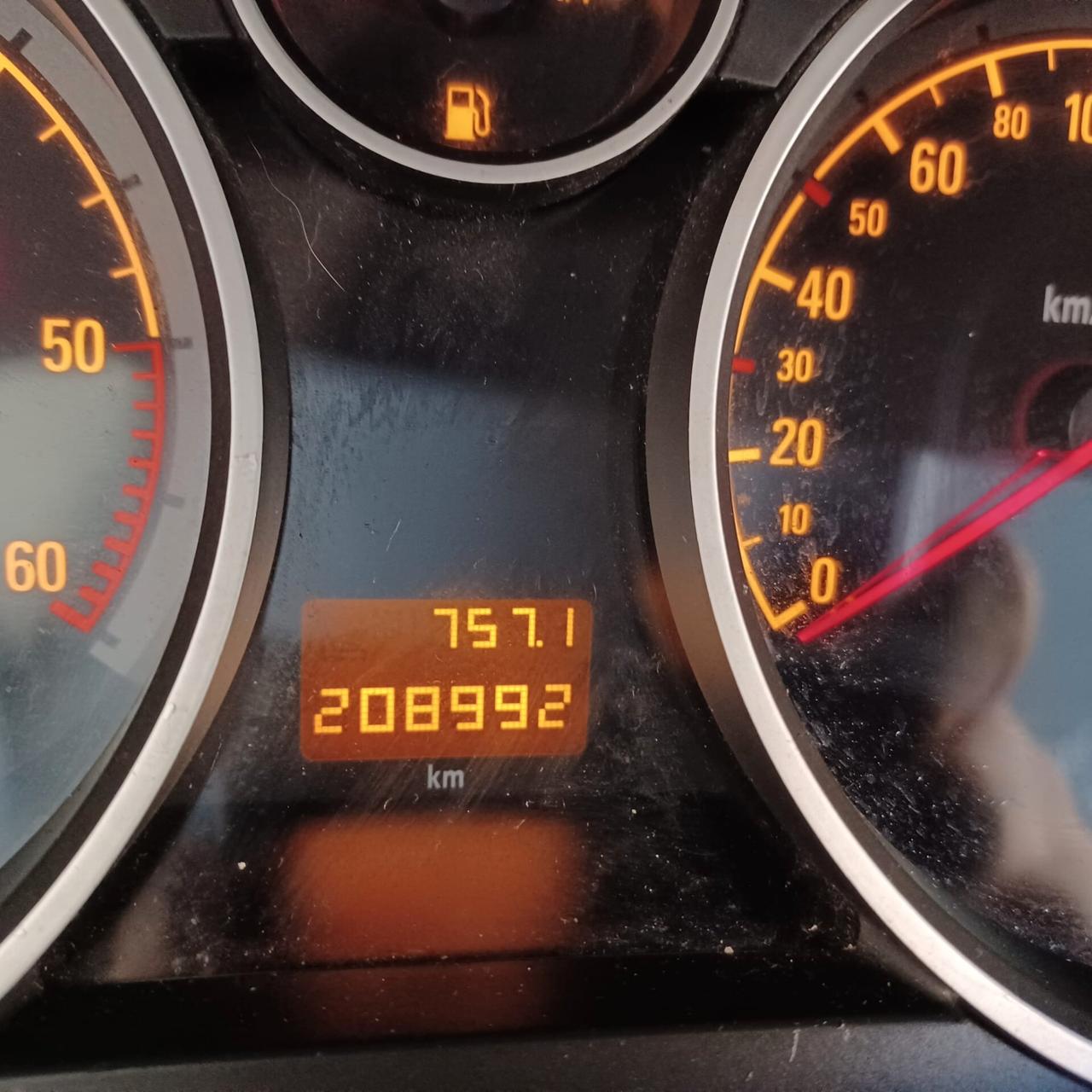 ASTRA 1.7 GT PER GLI AMANTI DELLE AUTO SPORTIVA