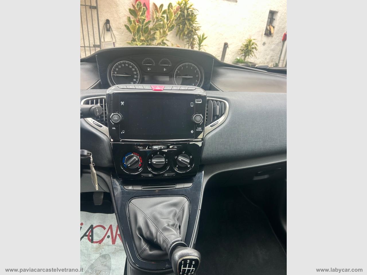 LANCIA Ypsilon 1.0 FireFly 5p.S&S Hybryd Gold