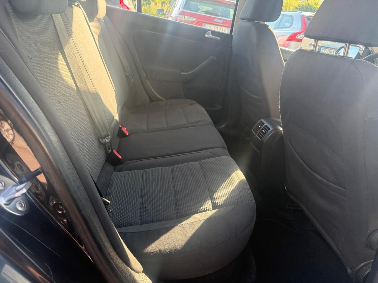 Volkswagen Golf Variant 1.6 TDI DPF Highline