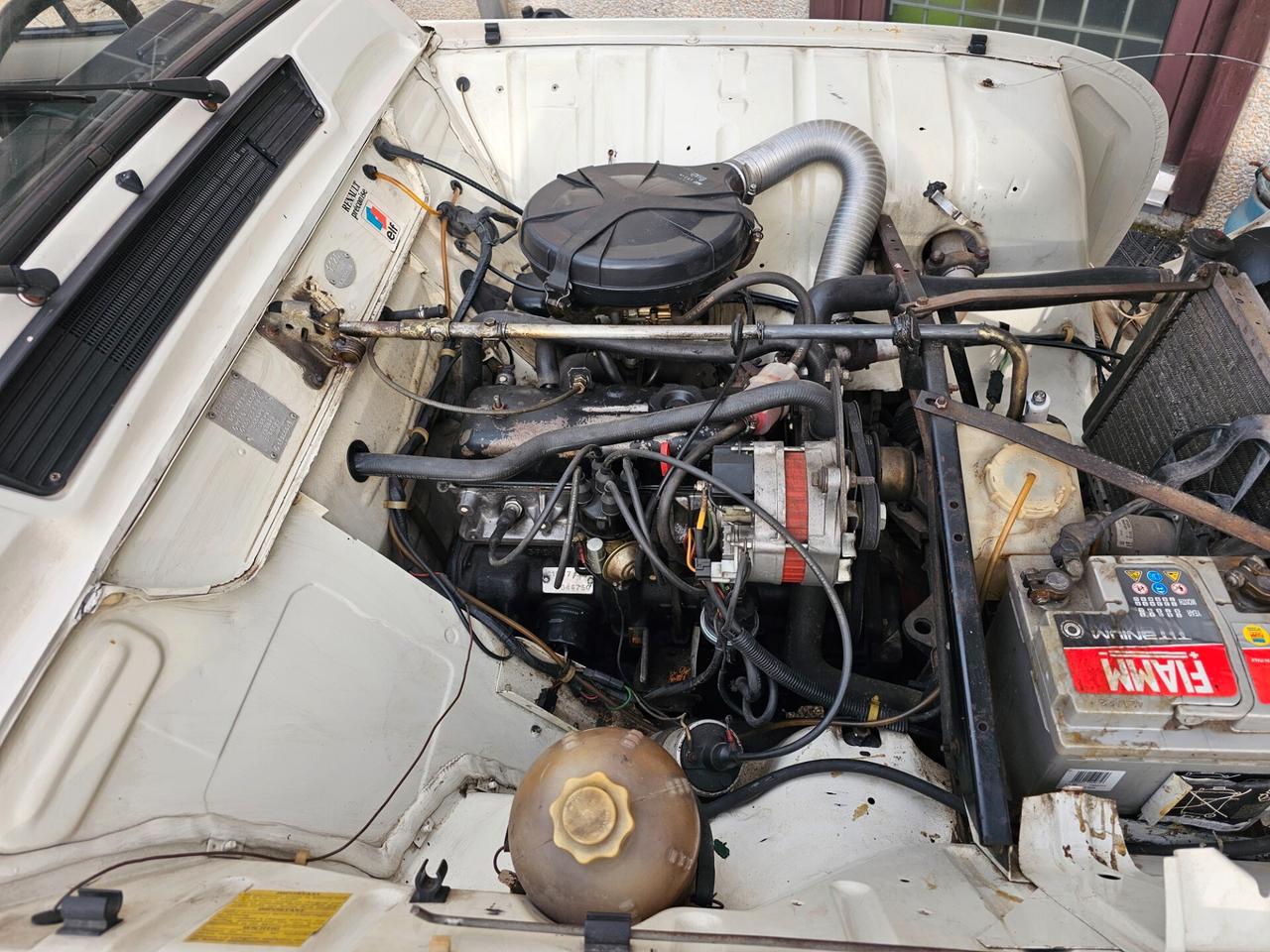 Renault 4 TL 950