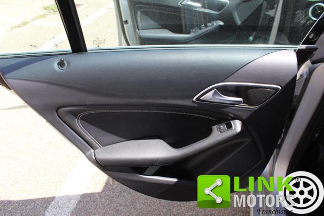MERCEDES-BENZ CLA 180 d S.W. Automatic Business per Neopatentati