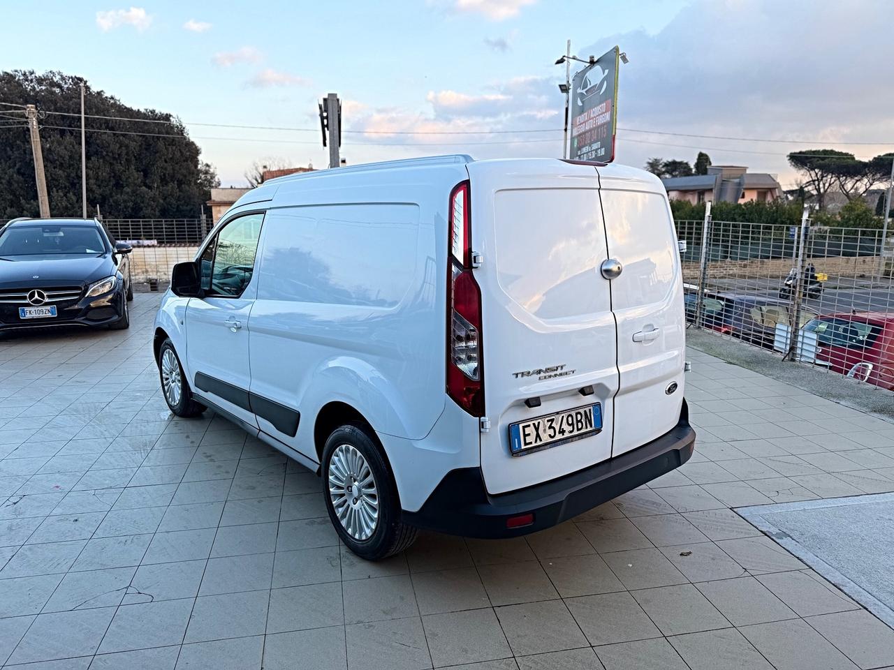 Ford Tourneo Connect 1.5 TDCi 100 CV Plus