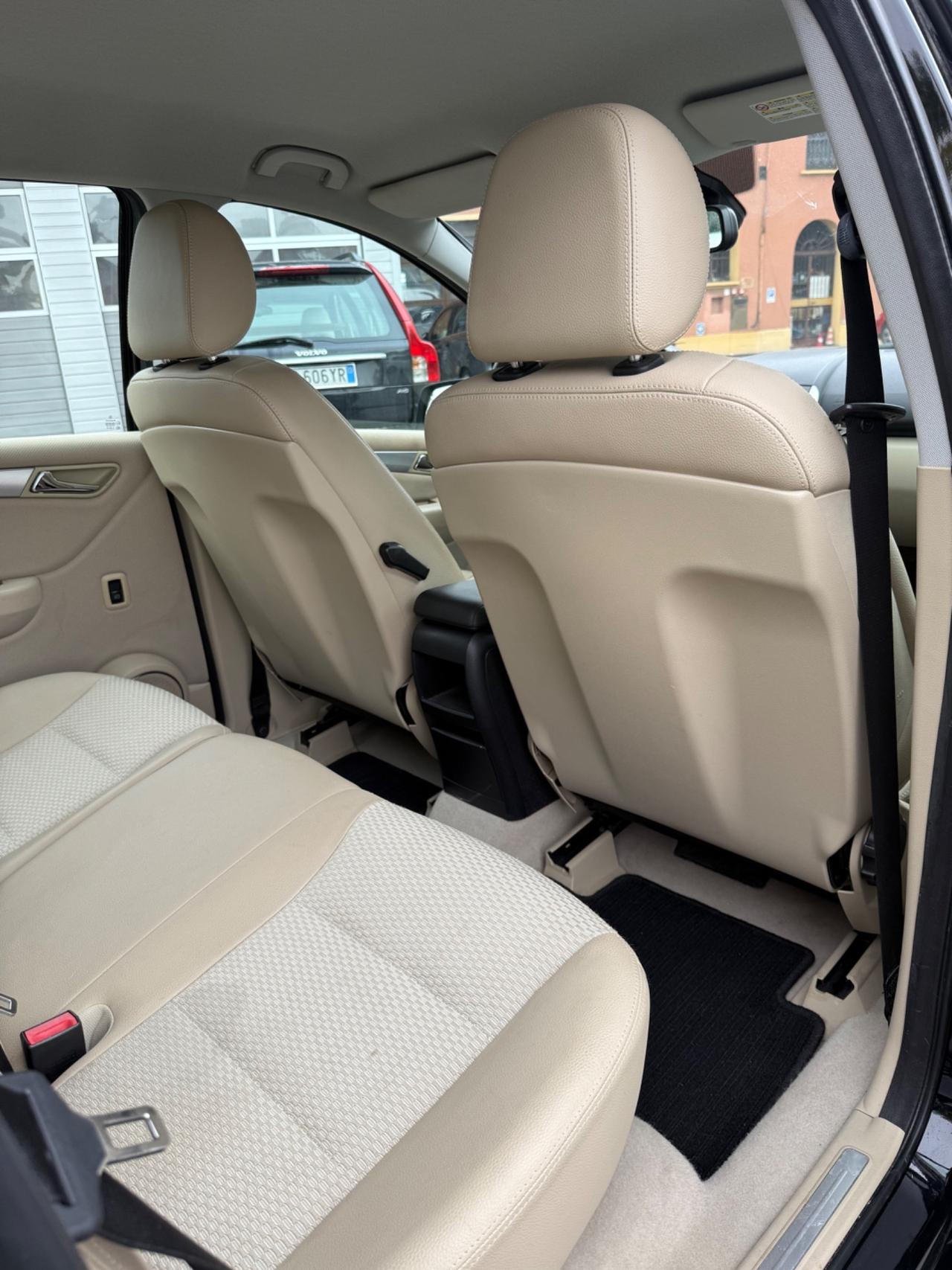 Mercedes-benz A 160 BlueEFFICIENCY Premium