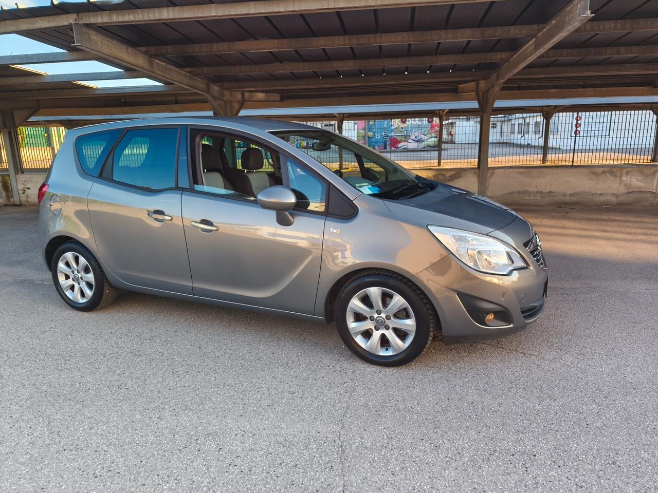 Opel Meriva 1.3 CDTI 95CV neopatentati garanzia