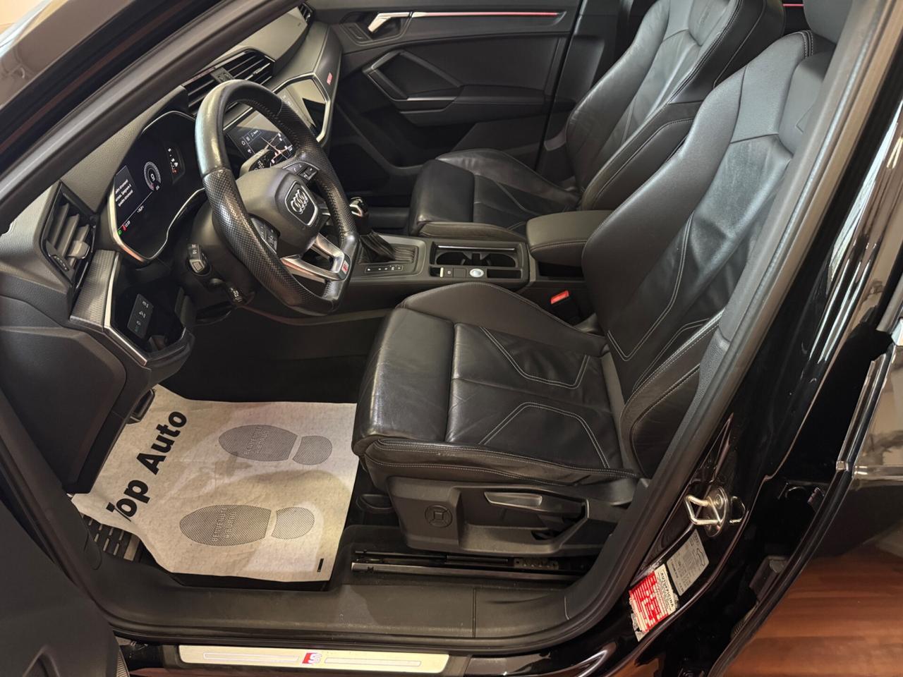 AUDI Q3 35 TDI S TRONIC S LINE EDITION / TETTO