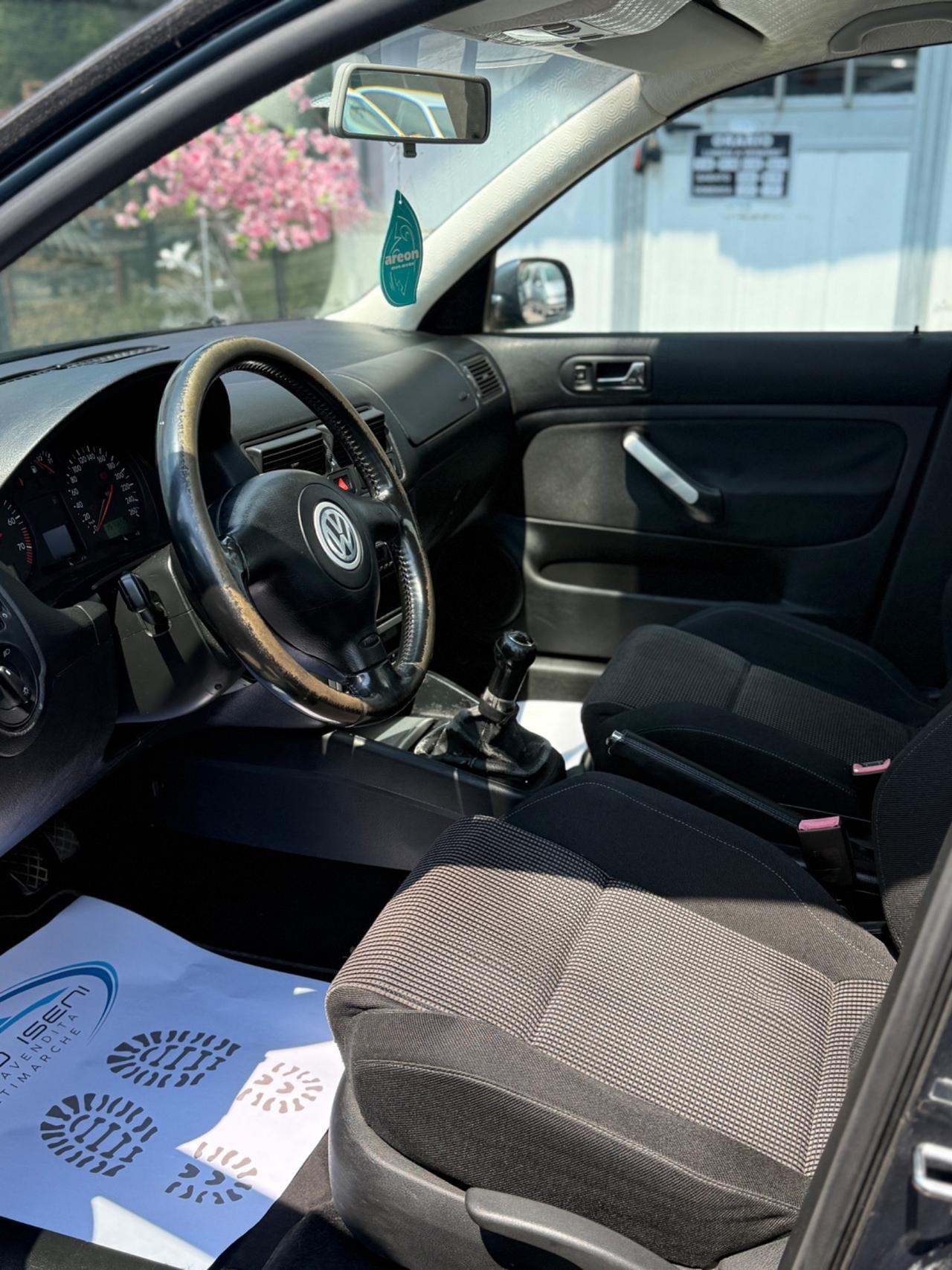 Volkswagen Golf 1.4 16V 5p. Trendline