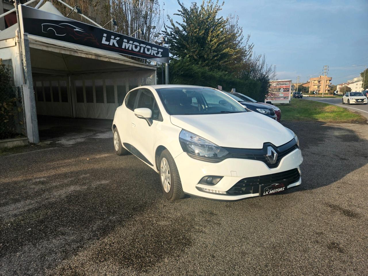 Renault Clio 1.2 75 CV 5 porte Life, NEOPATENTATI