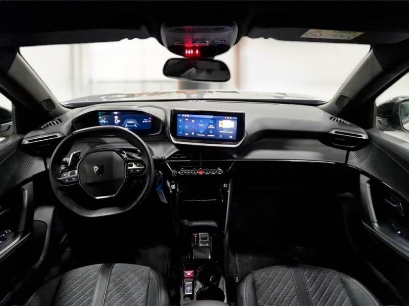 Peugeot 2008 BlueHDi 130 S&S EAT8 Allure